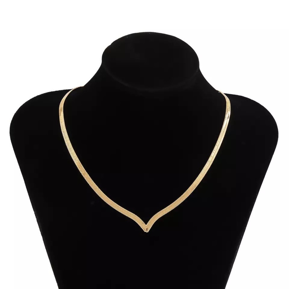 “Weekender" Minimalist Choker Business Casual-Weekend Gold Silver Gift Necklace - Picture 5 of 10